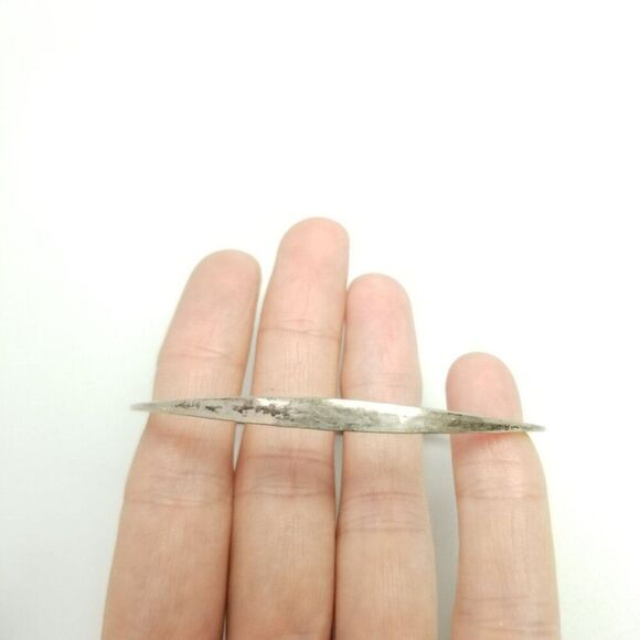 Vintage Sterling Silver Skinny Bangle Bracelet, Peg Clasp, Signed PJ, Estate - Picture 8 of 10